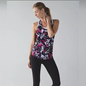 Lululemon Fast Lane Singlet Size 4 Athletic Racerback Tank Top Boom Juice Multi